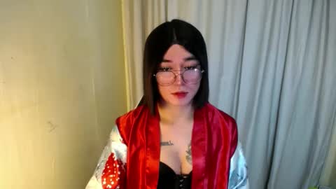 LORINE online show from March 2, 12:01 pm