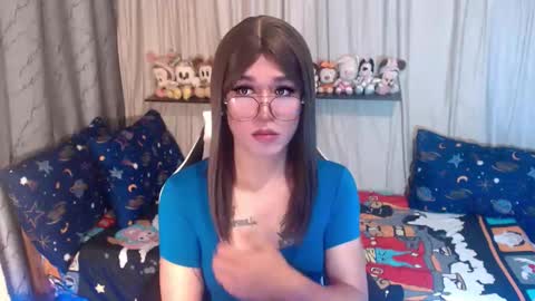 LORINE online show from September 13, 10:42 pm