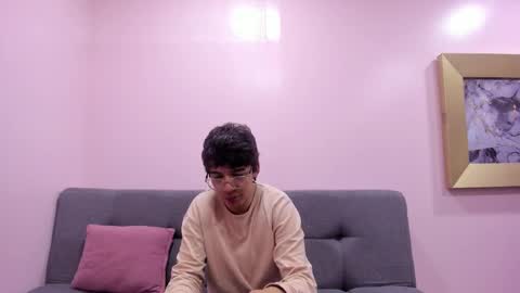 Snapshot of desire_ecstasy chatting on October 17, 1:14 pm desire_ecstasy online show from October 17, 1:14 pm