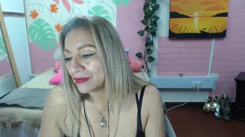 VALERIA online show from March 6, 8:59 pm