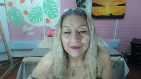 VALERIA online show from June 18, 8:35 pm