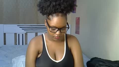 desiredahlia33 online show from April 5, 10:12 am