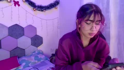 TORI AND MR. BEAR online show from December 13, 7:53 pm