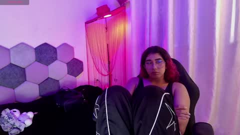 Snapshot of desireduo_tgn chatting on April 14, 6:58 pm TORI AND MR. BEAR online show from April 14, 6:58 pm