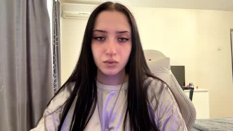 Kira online show from June 8, 11:10 am