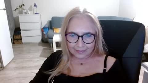 S O F I A online show from February 13, 6:38 pm