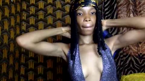 Snapshot of deslimbody90 chatting on February 22, 12:58 pm Deslimbody online show from February 22, 12:58 pm