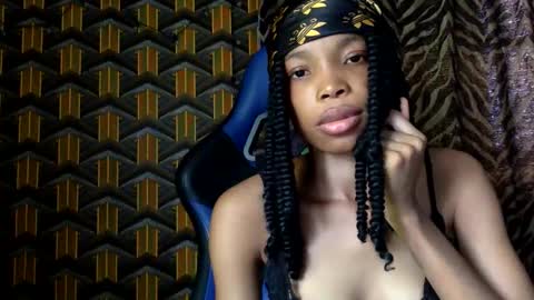 Snapshot of deslimbody90 chatting on March 17, 12:52 pm Deslimbody online show from March 17, 12:52 pm