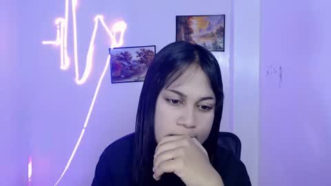 Snapshot of dess_morena chatting on June 12, 8:35 am Dess online show from June 12, 8:35 am