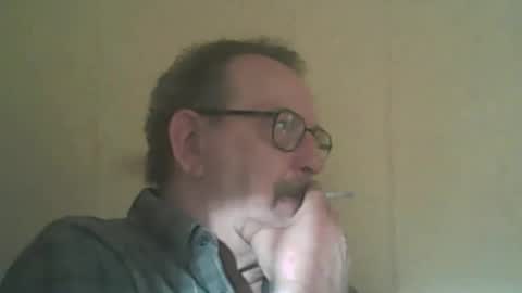 destelp online show from April 30, 5:08 pm