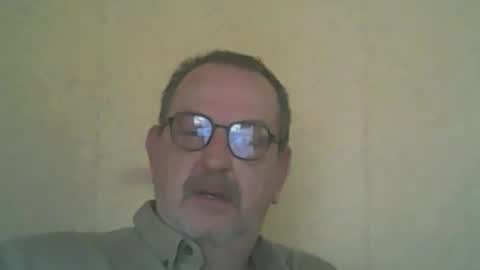 destelp online show from May 25, 8:42 am