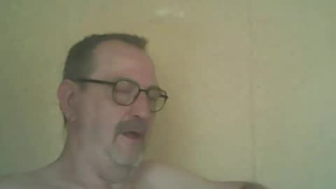 destelp online show from May 26, 4:25 pm