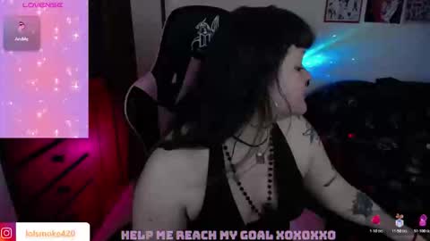 Snapshot of destroyall420 chatting on January 8, 7:16 pm Lola Bdsm and fries online show from January 8, 7:16 pm