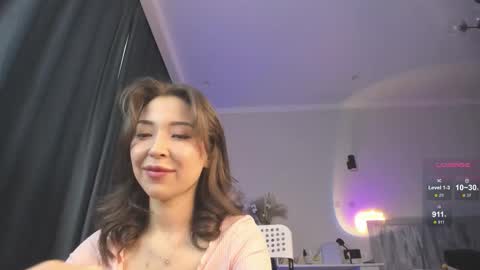 Snapshot of devaivy chatting on September 18, 9:33 am Deva online show from September 18, 9:33 am