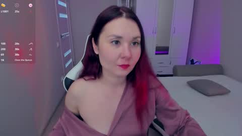 Snapshot of devil_mixie chatting on February 15, 11:23 pm devil_mixie online show from February 15, 11:23 pm