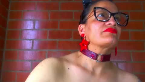devil_taylorx online show from August 5, 6:55 pm