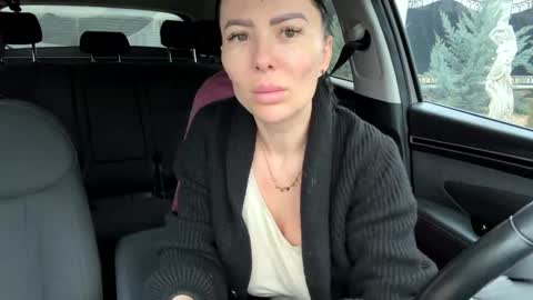 Tina online show from February 8, 6:28 am