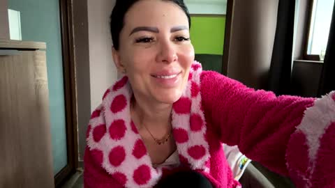 Snapshot of devilbunny01 chatting on February 22, 5:40 am Tina online show from February 22, 5:40 am
