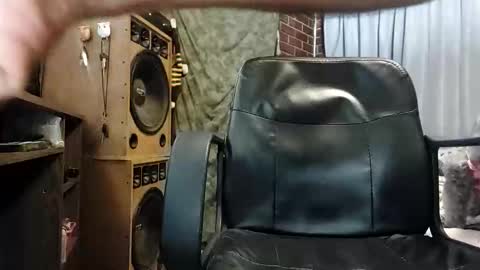 Snapshot of devildirector chatting on March 25, 1:44 am Devil online show from March 25, 1:44 am