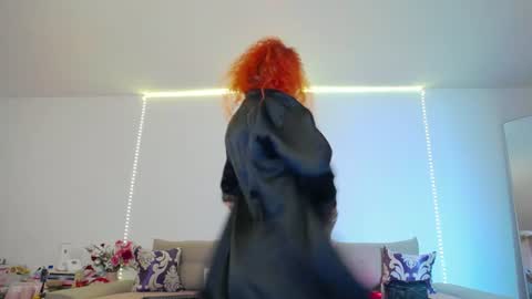 Snapshot of devilishpuss chatting on June 13, 6:44 am AlexaMills online show from June 13, 6:44 am