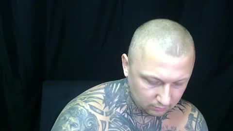 Snapshot of devilwithtats chatting on March 29, 8:14 am Lucian online show from March 29, 8:14 am