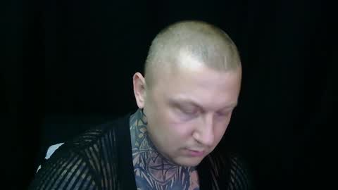 Snapshot of devilwithtats chatting on April 22, 9:55 am Lucian online show from April 22, 9:55 am