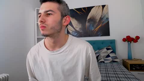 Snapshot of devin_ho chatting on January 31, 7:39 am devin_ho online show from January 31, 7:39 am