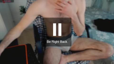 Snapshot of devin_ho chatting on February 11, 10:50 pm devin_ho online show from February 11, 10:50 pm