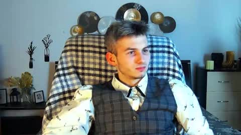 devin_ho online show from February 6, 2:53 pm