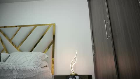 Devin Hunter online show from September 30, 12:26 am