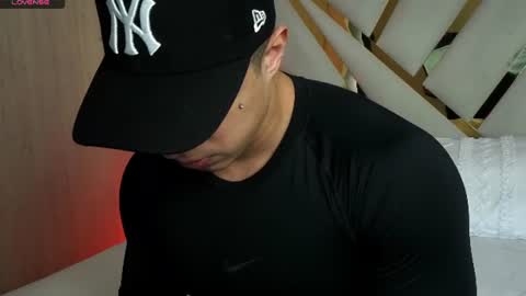Devin Hunter online show from July 25, 8:06 pm