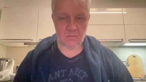 Devon online show from December 16, 1:10 am