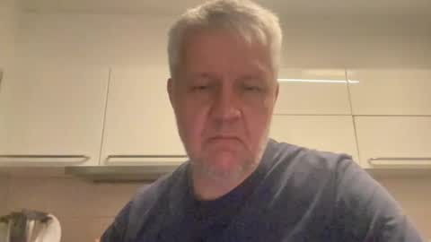 Snapshot of devon_nite chatting on June 19, 12:04 am Devon online show from June 19, 12:04 am