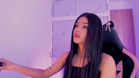 Sara 3 online show from July 6, 5:59 pm