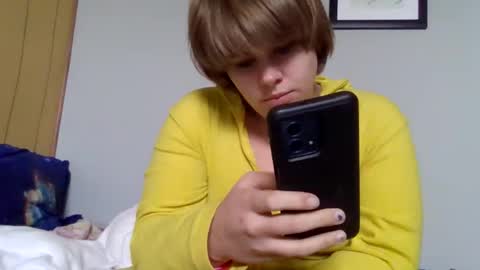 devykitten online show from March 29, 5:02 pm