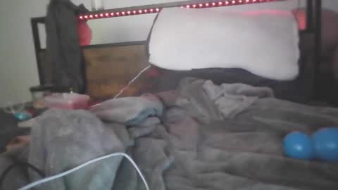 devyy333 online show from February 9, 1:59 pm