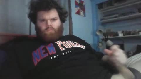 dew21444 online show from February 4, 8:20 am