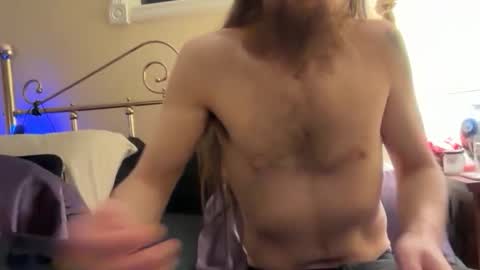 Snapshot of deweydreams chatting on February 3, 1:48 am deweydreams online show from February 3, 1:48 am