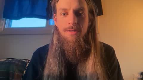 Snapshot of deweydreams chatting on March 14, 11:26 am deweydreams online show from March 14, 11:26 am