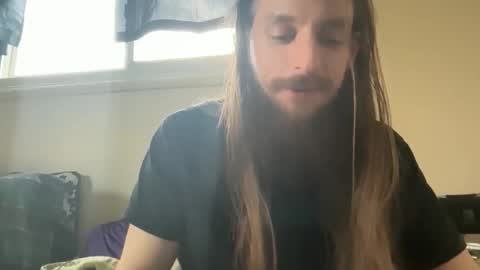 Snapshot of deweydreams chatting on April 6, 8:54 pm deweydreams online show from April 6, 8:54 pm