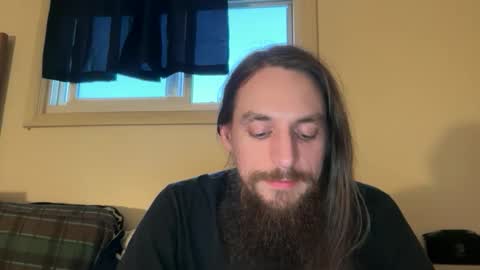 Snapshot of deweydreams chatting on June 1, 12:34 am deweydreams online show from June 1, 12:34 am