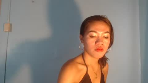 Snapshot of dexie121698 chatting on January 28, 1:50 am dexie121698 online show from January 28, 1:50 am