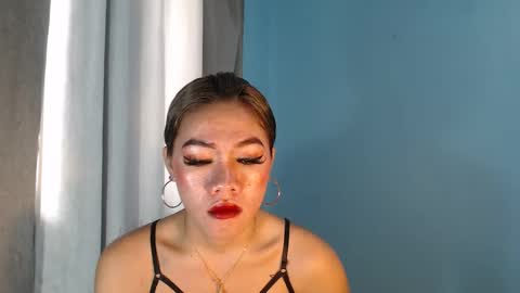 Snapshot of dexie121698 chatting on February 5, 5:20 am dexie121698 online show from February 5, 5:20 am