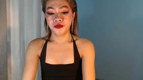 Snapshot of dexie121698 chatting on February 7, 9:05 am dexie121698 online show from February 7, 9:05 am