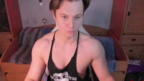 Snapshot of dexter_bennett chatting on April 3, 1:42 pm Dexter online show from April 3, 1:42 pm