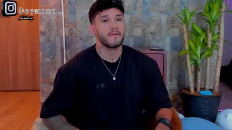 JULIAN online show from October 3, 4:37 pm