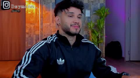 JULIAN online show from October 9, 2:09 am