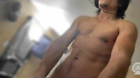 Snapshot of deztrixxx chatting on March 28, 7:19 am deztrixxx online show from March 28, 7:19 am