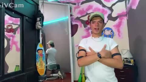 Dhamyan Wang online show from February 8, 12:58 am