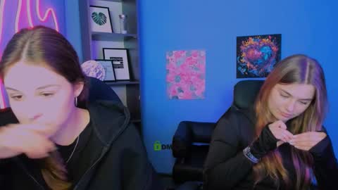 di_aster online show from February 26, 3:11 pm